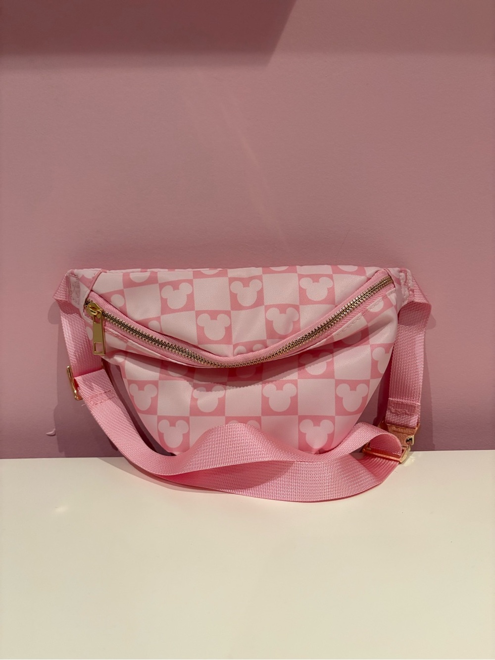 Pink Checker Mickey Mouse Print Crossbody Fanny Pack Bag 🎀🐭💖